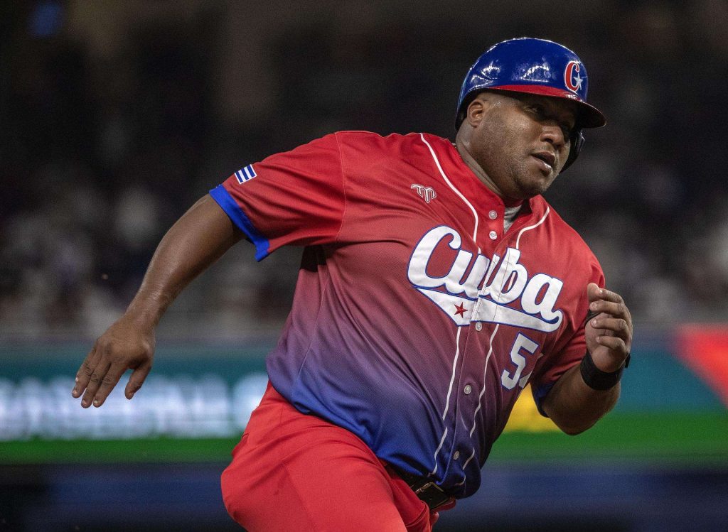 Alfredo Despaigne is left out of the baseball Copa América