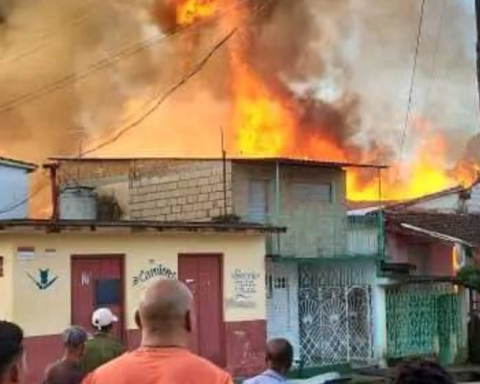 An explosion, followed by a fire, wakes up the Cuban municipality of Camajuaní