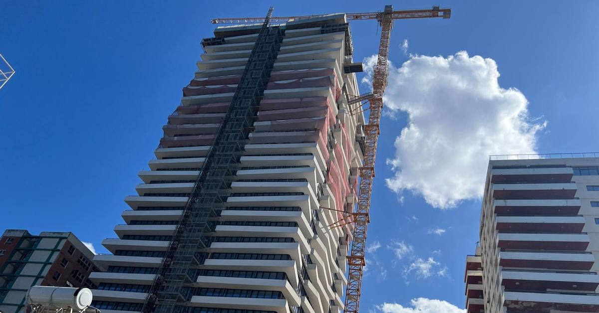 Another enigmatic 25-story hotel rises on Havana's Malecón