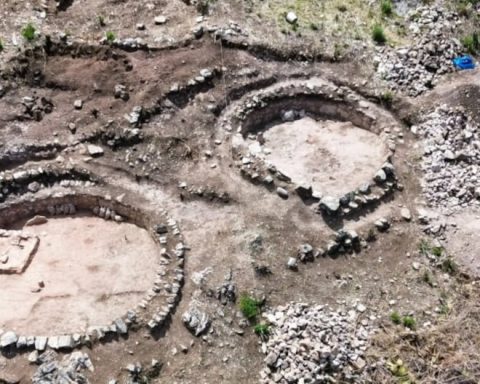 Apurimac: New Wari settlement found in Muyu Urqu with domestic structures and a ceremonial space