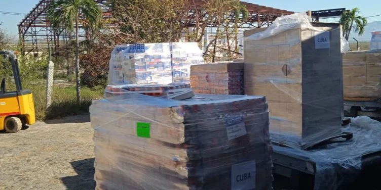 Parte de la ayuda enviada por la Arquidiócesis de Miami a Santiago de Cuba