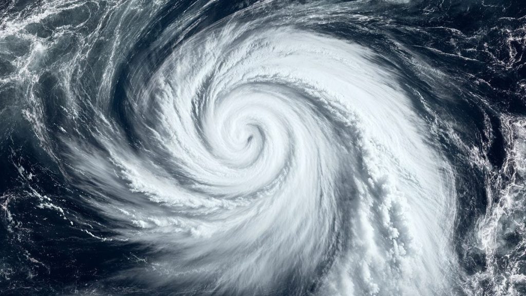 Año atípico: 5 datos sobre la temporada de huracanes en el Atlántico 2025