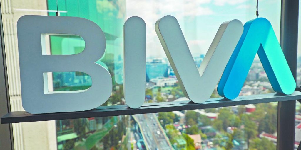 BMV and BIVA fell during the day