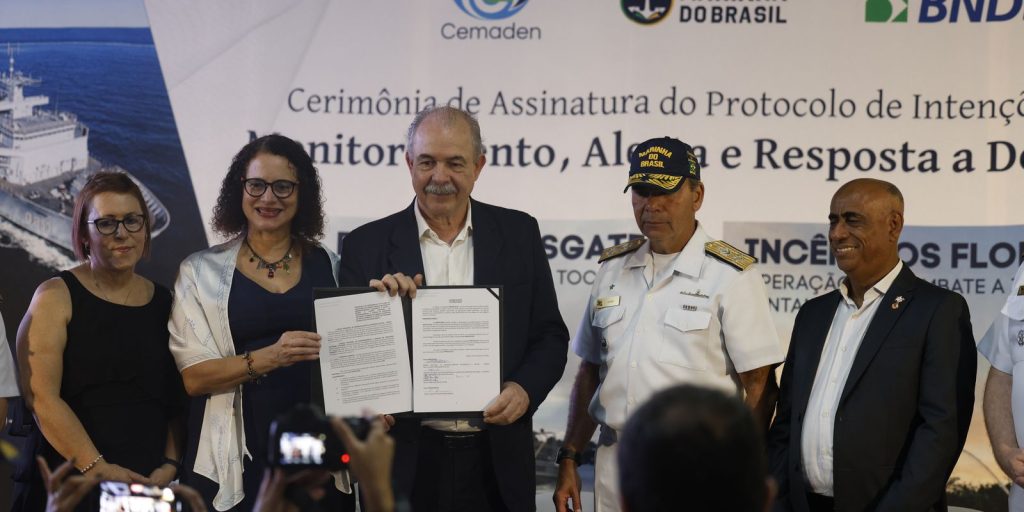 BNDES, Navy and Cemaden close agreement to respond to disasters