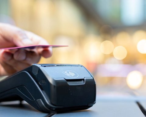 Banks accept rate reductions on card payments, but gradually