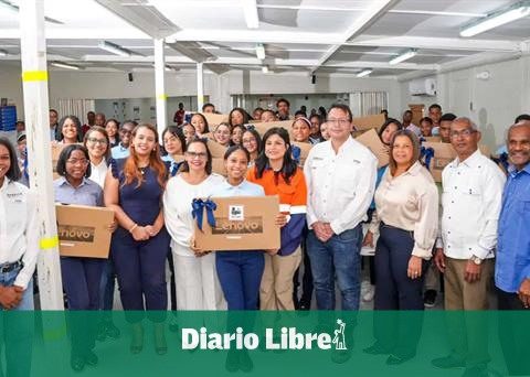 Barrick makes fifth delivery of its Credit-Scholarship program