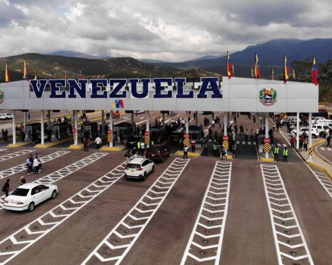 Bernal: Táchira is a wall against attacks