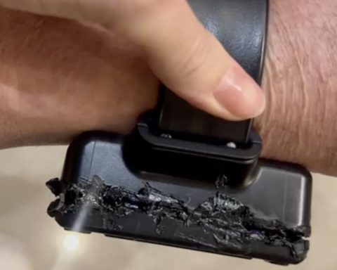 Bolsonaro used welding to try to open an ankle bracelet; check out video