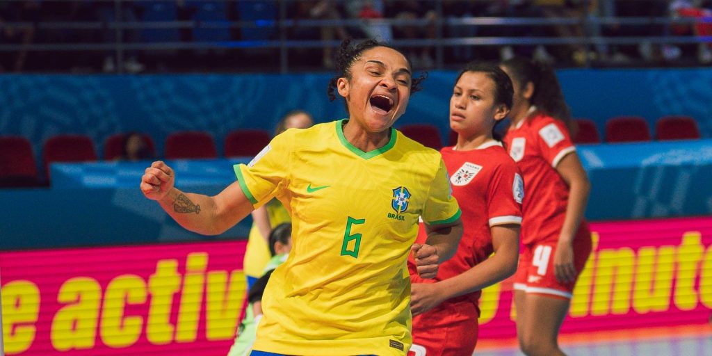 Brazil ends the first phase of the World Cup with 9-0 over Panama