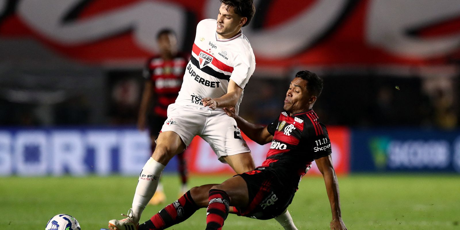 Brazilian: São Paulo draws and prevents Fla from taking the lead