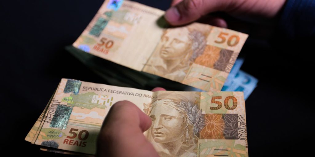 Brazilians withdrew R$455.68 million forgotten in banks in September