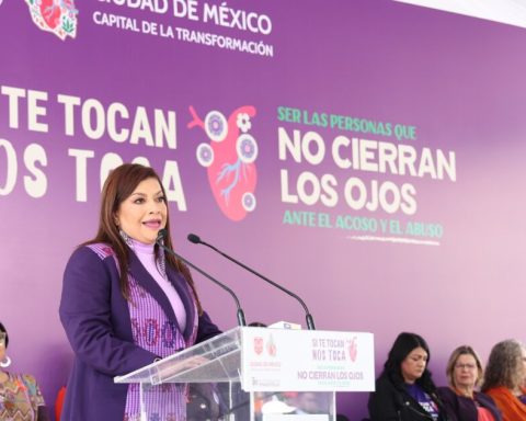 Brugada asks that the 25N feminist march be without violence in CDMX