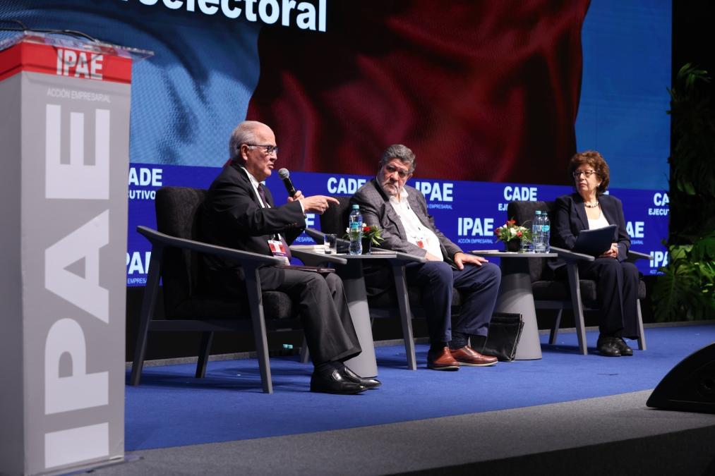 CADE Executives 2025: Alfonso López Chau presents his proposals for Peru