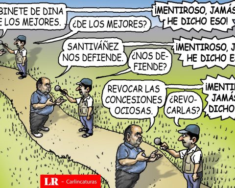 Carlincatura exposes the times that Rafael López Aliaga denied his own statements