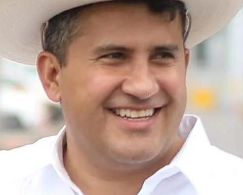 Carlos Manzo, mayor of Uruapan, murdered; There are two arrested and one attacker killed