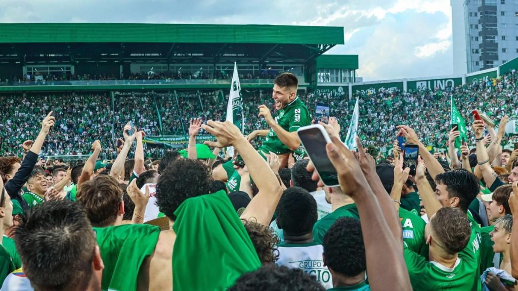 Chapecoense returns to Serie A nine years after the air tragedy