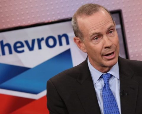 Chevron reaffirms interest in Venezuela: "We want to be part of the reconstruction"