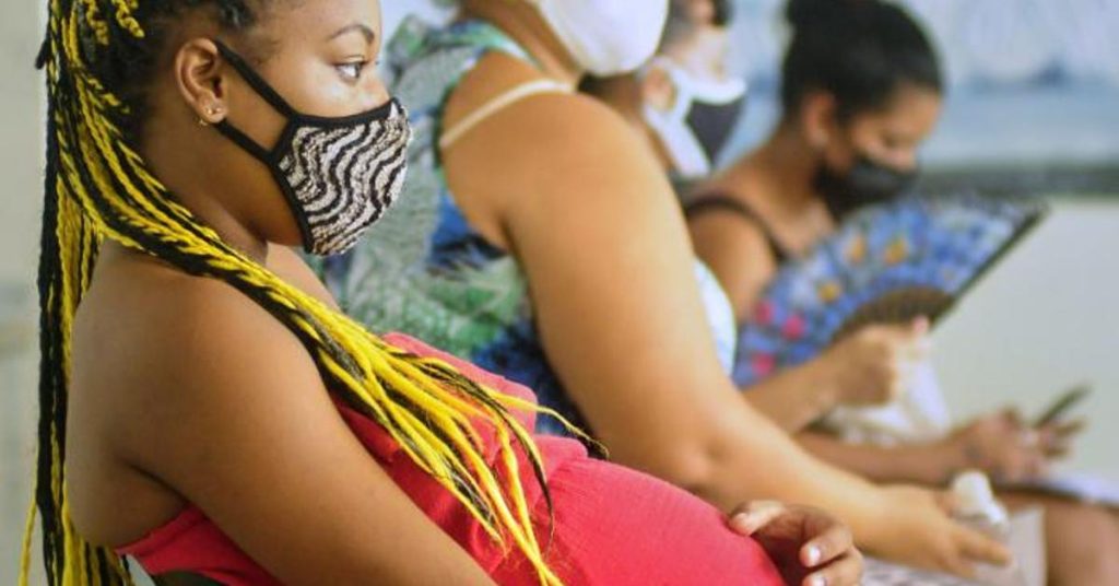 Chikungunya can be transmitted from mother to child and can be fatal in 10% in the neonatal period.