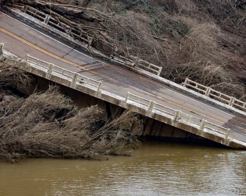 Cities need help to face the climate crisis, says minister