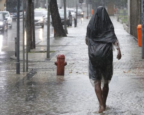 Civil Defense warns population about storm in the South and Midwest