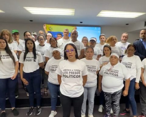 Committee calls for first day “Presence of Hope” to demand answers