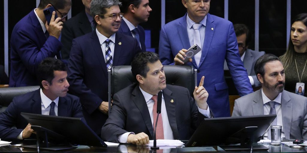 Congress approves credit of R$42 billion for Social Security and Bolsa Família