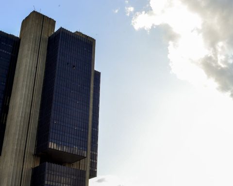Copom decides this Wednesday whether to maintain the Selic rate at 15% per year