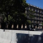 Court: it is unnecessary to resort to violence to make claims