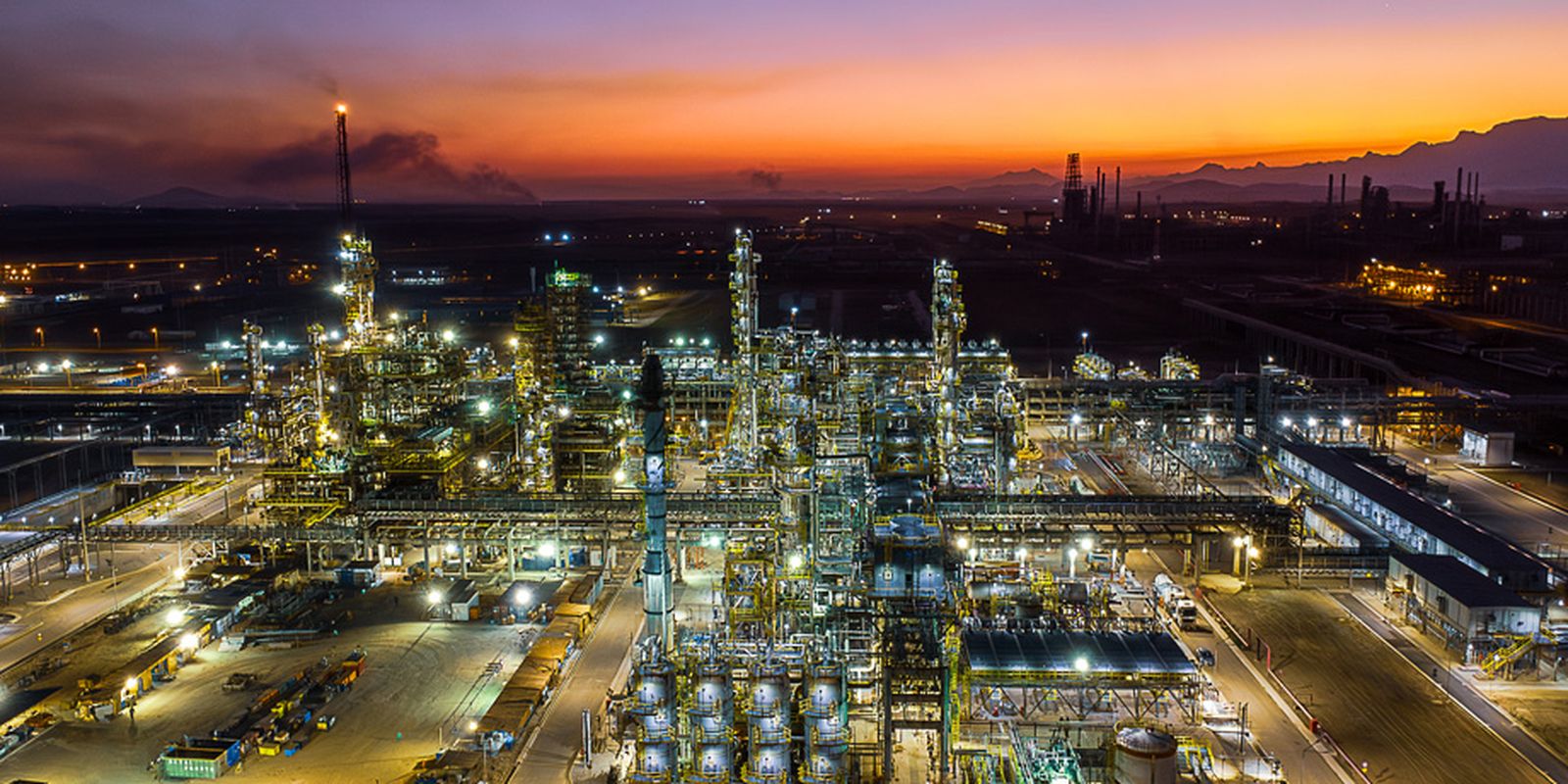 Court suspends new licensing in the former Comperj