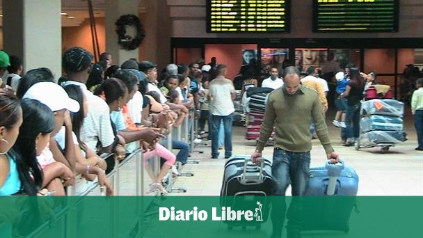 Customs: Christmas grace will be more than $5,000