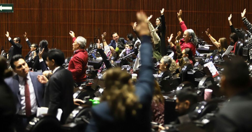 Deputies approve public spending with reallocations of 18,000 million pesos