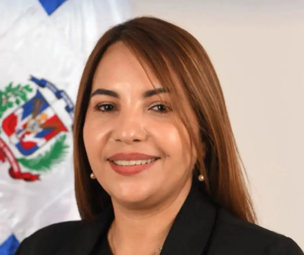 Diputada de La Romana aclara que está separada de Ethian Vásquez, quien enfrenta proceso judicial por narcotráfico