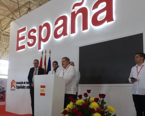 Despite Havana's defaults and the crisis, Spanish businessmen smile