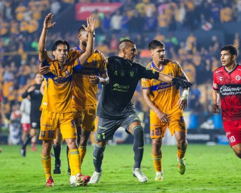 Diego Lainez, hero for Tigres and villain for the Xolos