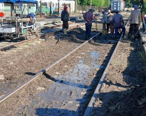 Does sewage affect the railway line? So, make a ditch