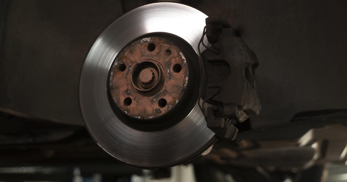 Dump truck without brakes causes multiple crash with 12 vehicles in Medellín