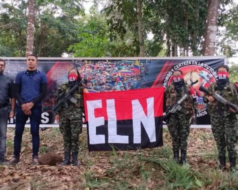 ELN releases minor kidnapped in Arauca after humanitarian mediation