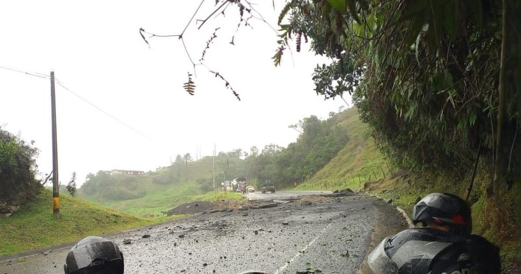 Explosion on the Medellín–Costa highway: transporters ask for security