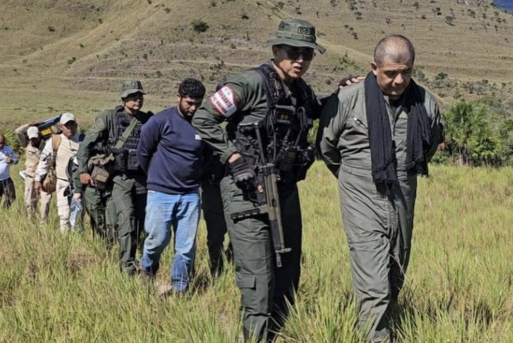 FANB detained crew members of a small plane that entered from Guyana without authorization