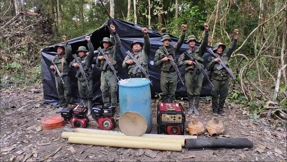 Fanb ends mining center in Amazonas