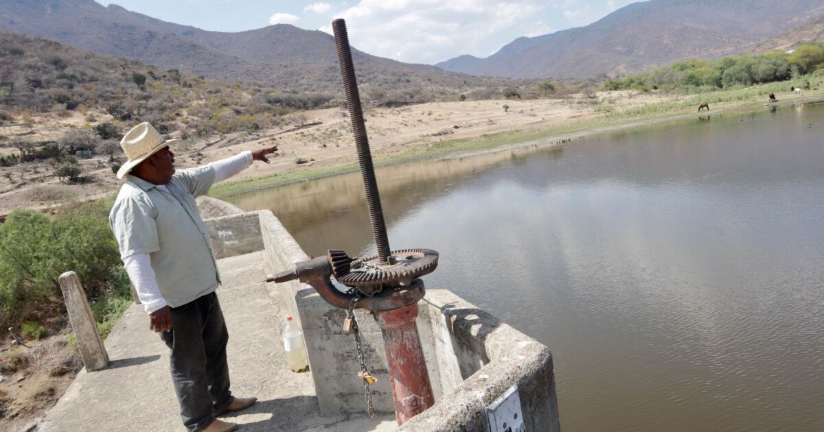 Farmers reject reforms to Sheinbaum's Water Law; they are going for changes
