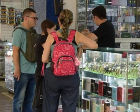 Fenalco warns that the political climate slows down business confidence, despite a slight recovery