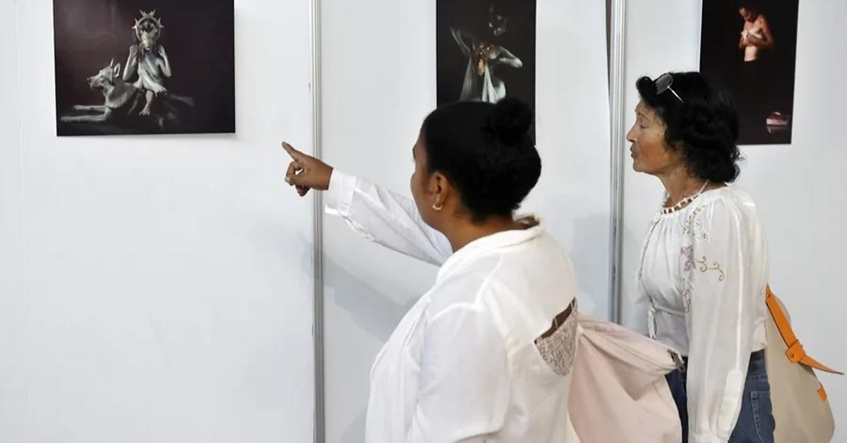 Fifty artists make visible the fight against sexist violence in a group exhibition in Cuba