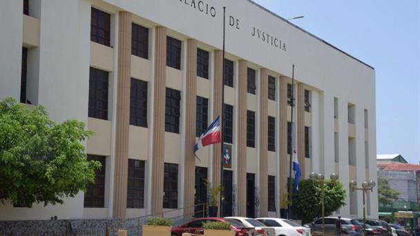 Fight between taxi driver and passenger over payment for a trip ends in tragedy