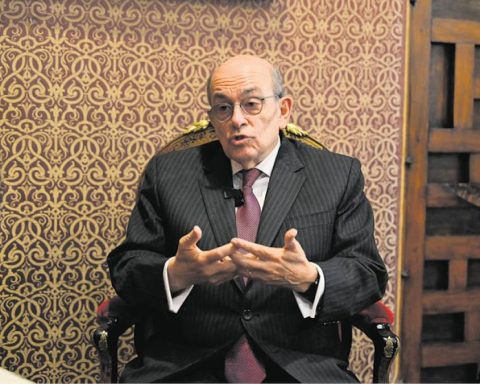 Foreign Minister on safe passage for Betssy Chávez: The Caracas convention must be analyzed"