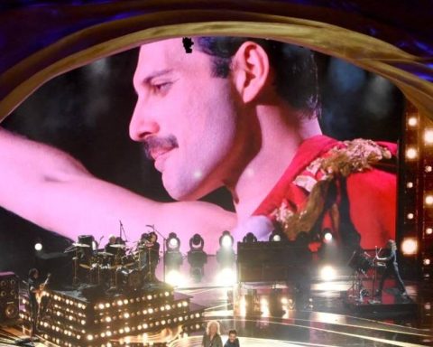 Freddie Mercury receives tribute on a commemorative coin: this you should know