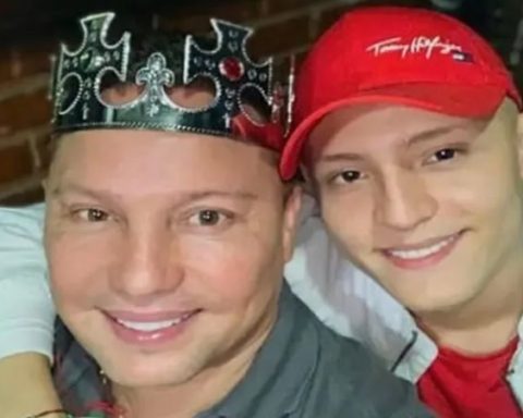 Giovanny Ayala y su hijo, Miguel Ayala.