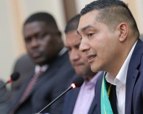 Governor of Cauca calls for strong measures in the face of escalation of violence in the department