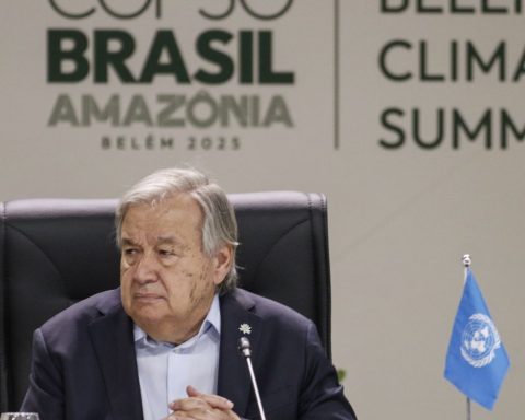 Guterres calls for a fair energy transition and demands COP results