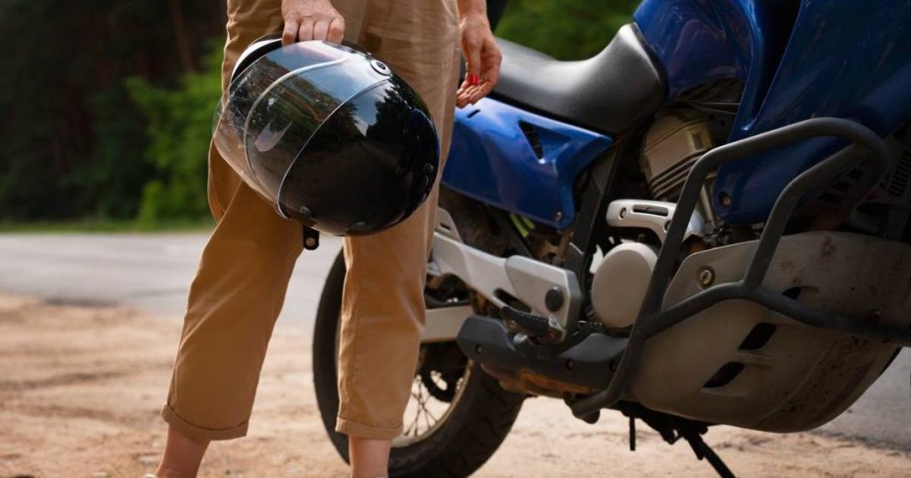 Halloween in Medellín left more than 500 motorcycles immobilized and the capture of 32 people